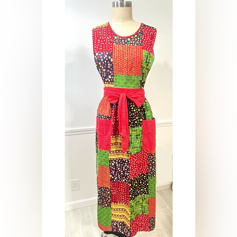 Vintage maxi multi color apron large patch pockets large brass o-ring belt loop
